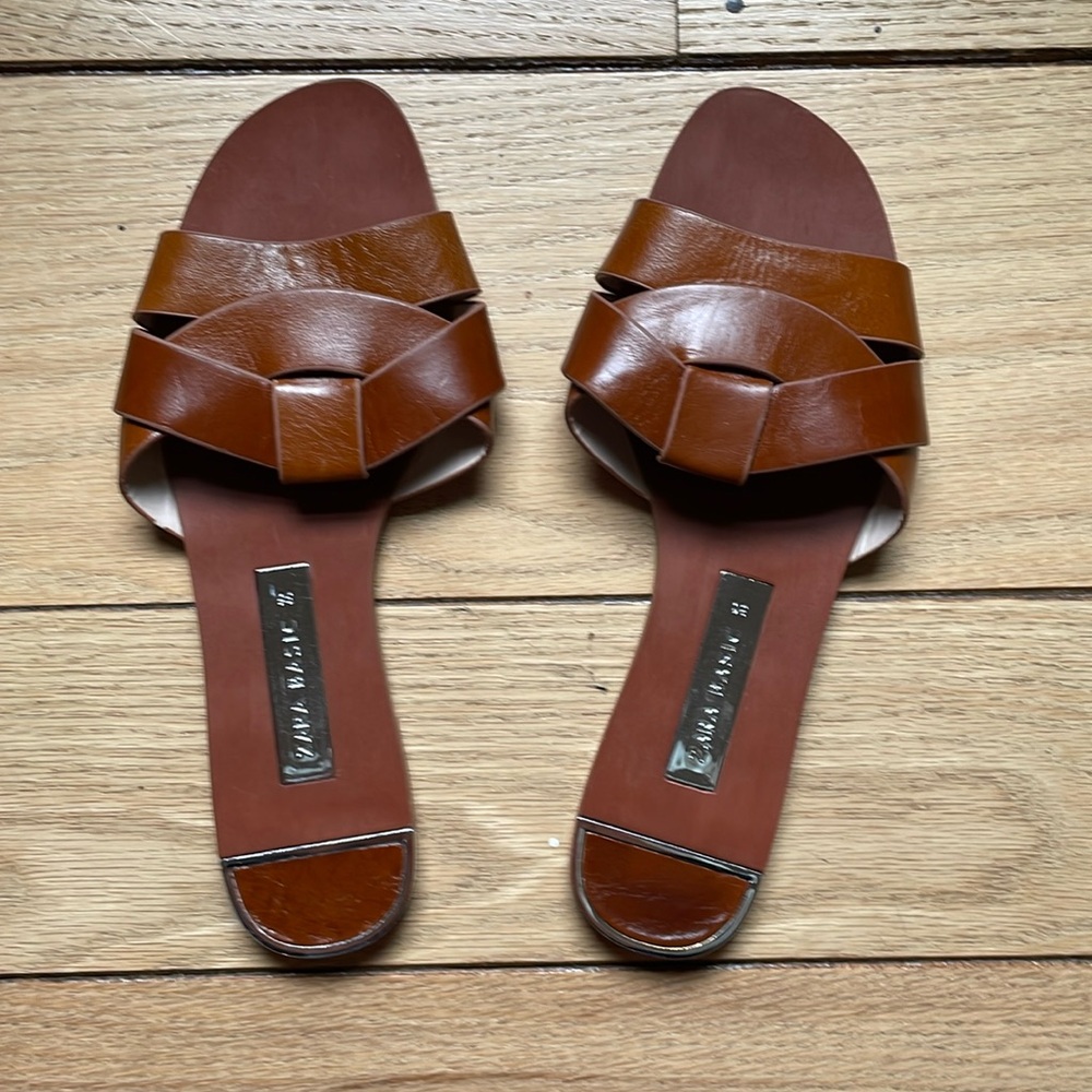 Zara flat brown sandals